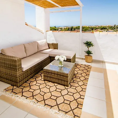Eld2-3 Bed Penthouse With Stunning Views